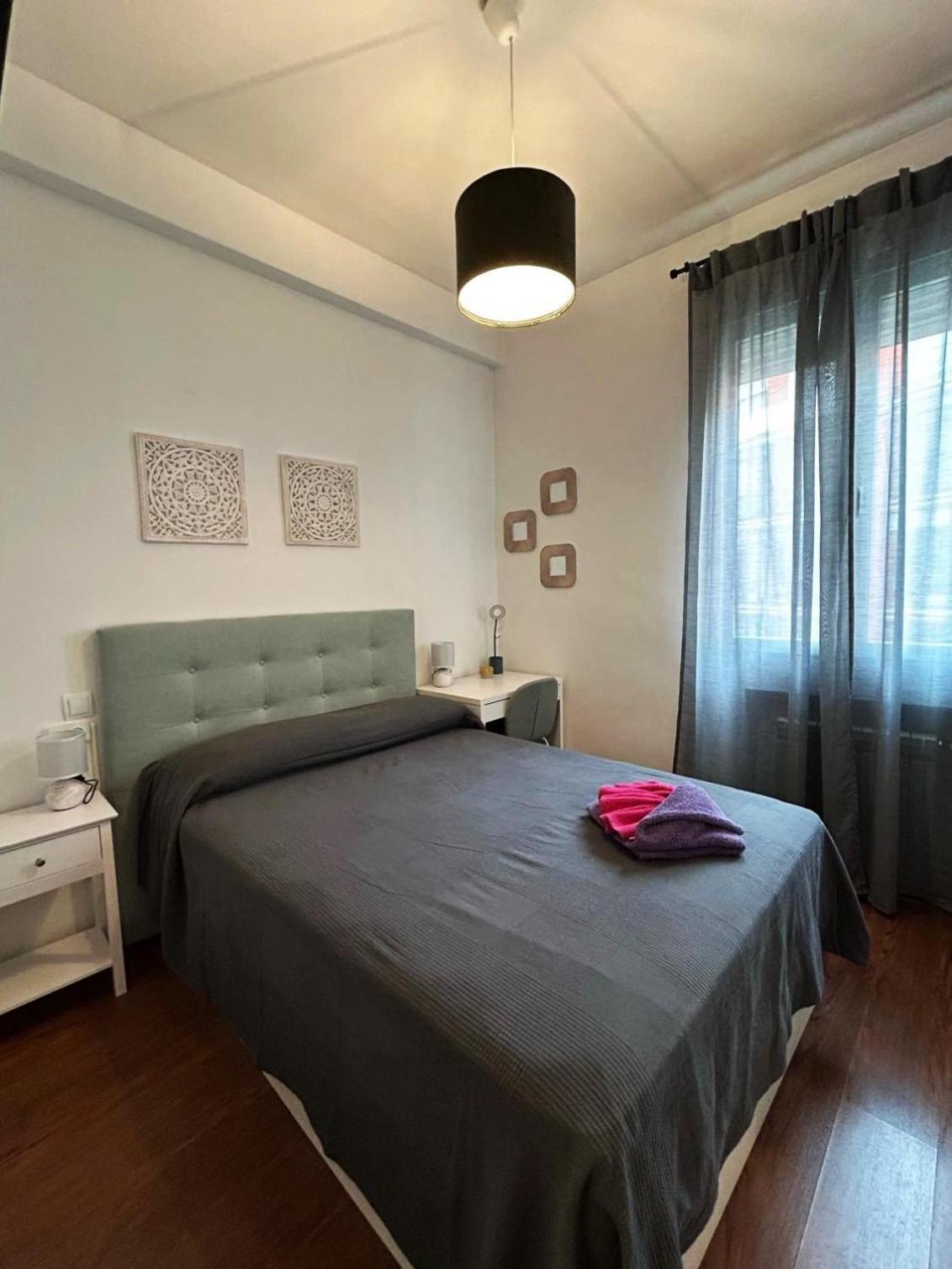 Habitaciones Magdalena Madrid Ngoại thất bức ảnh