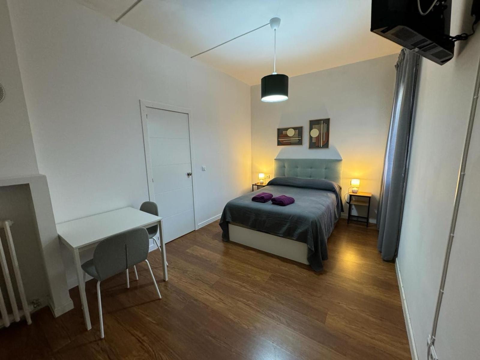 Habitaciones Magdalena Madrid Ngoại thất bức ảnh
