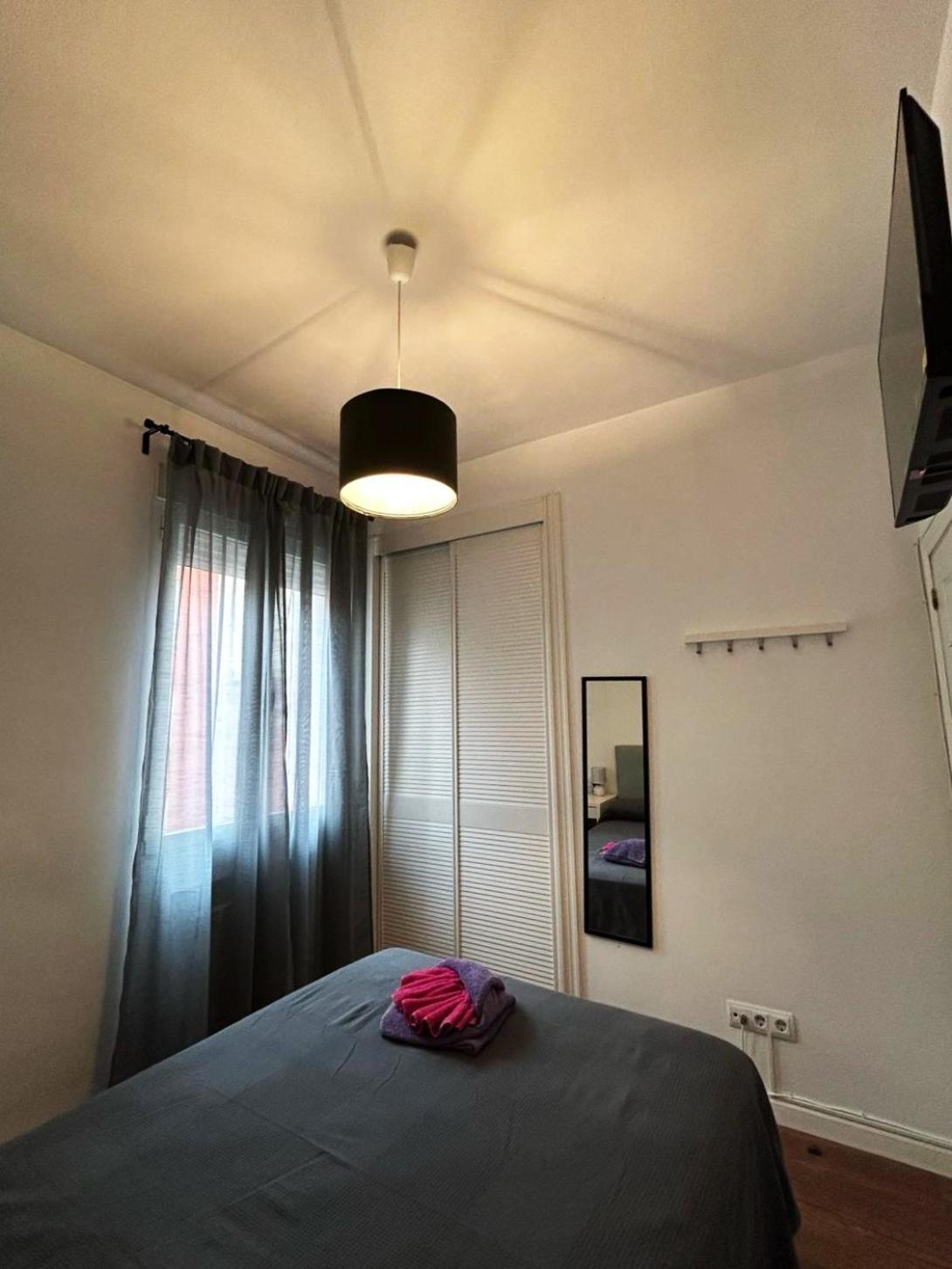Habitaciones Magdalena Madrid Ngoại thất bức ảnh