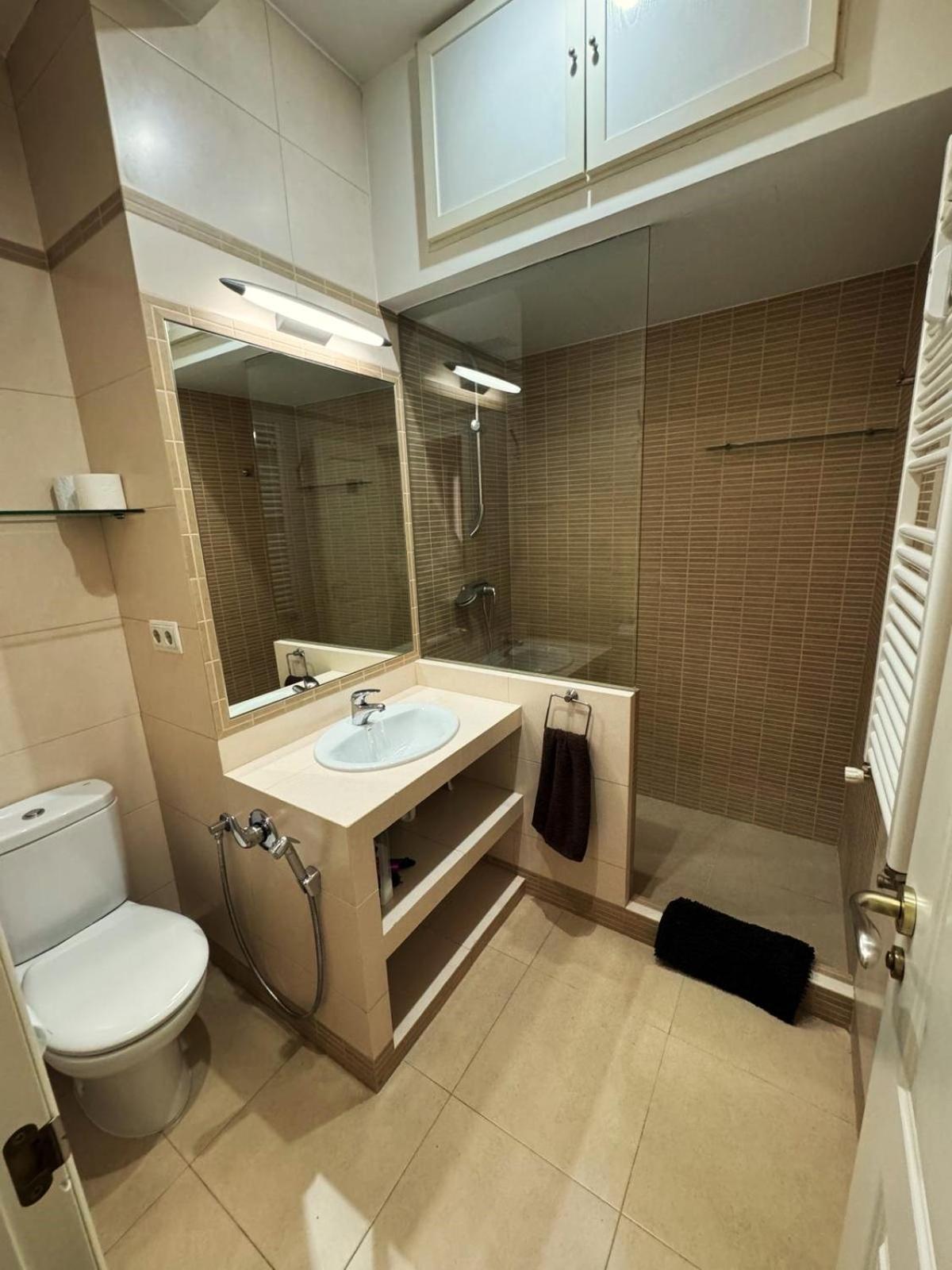 Habitaciones Magdalena Madrid Ngoại thất bức ảnh